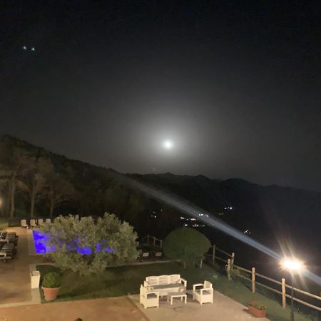 Agriturismo Collecammino Villa Lenola Luaran gambar